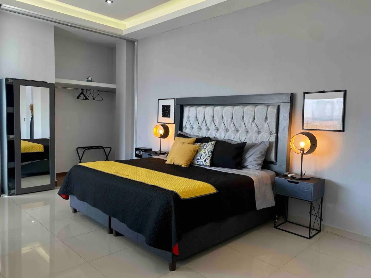 Suites La Gloria Alojamiento Independiente Tepatitlan de Morelos Ngoại thất bức ảnh