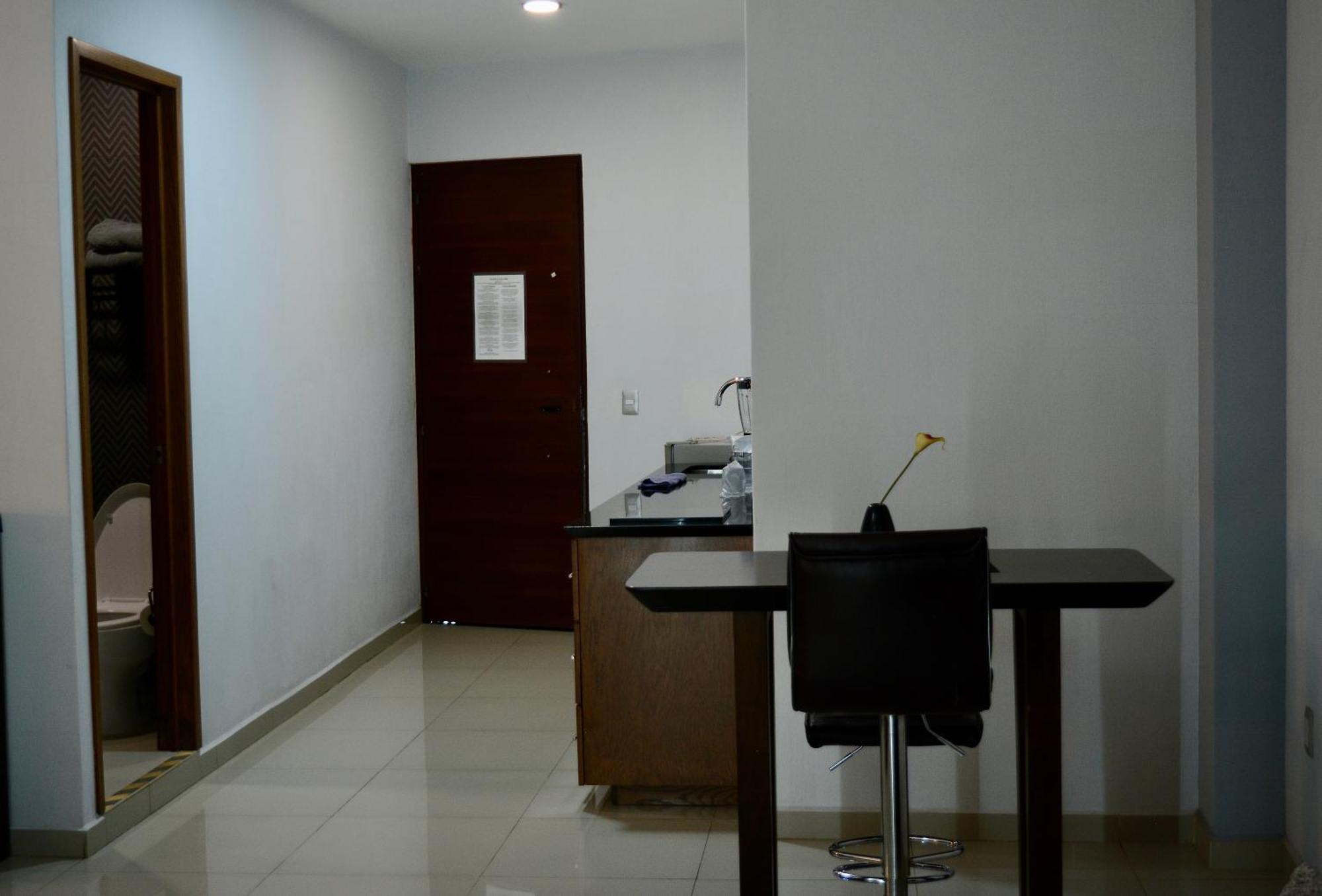 Suites La Gloria Alojamiento Independiente Tepatitlan de Morelos Ngoại thất bức ảnh
