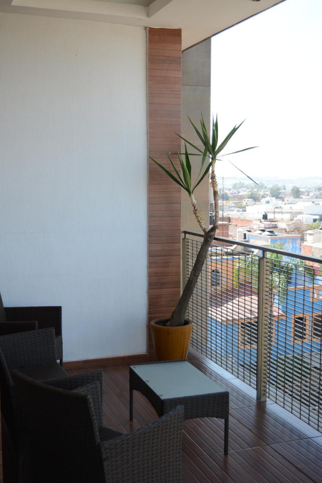 Suites La Gloria Alojamiento Independiente Tepatitlan de Morelos Ngoại thất bức ảnh