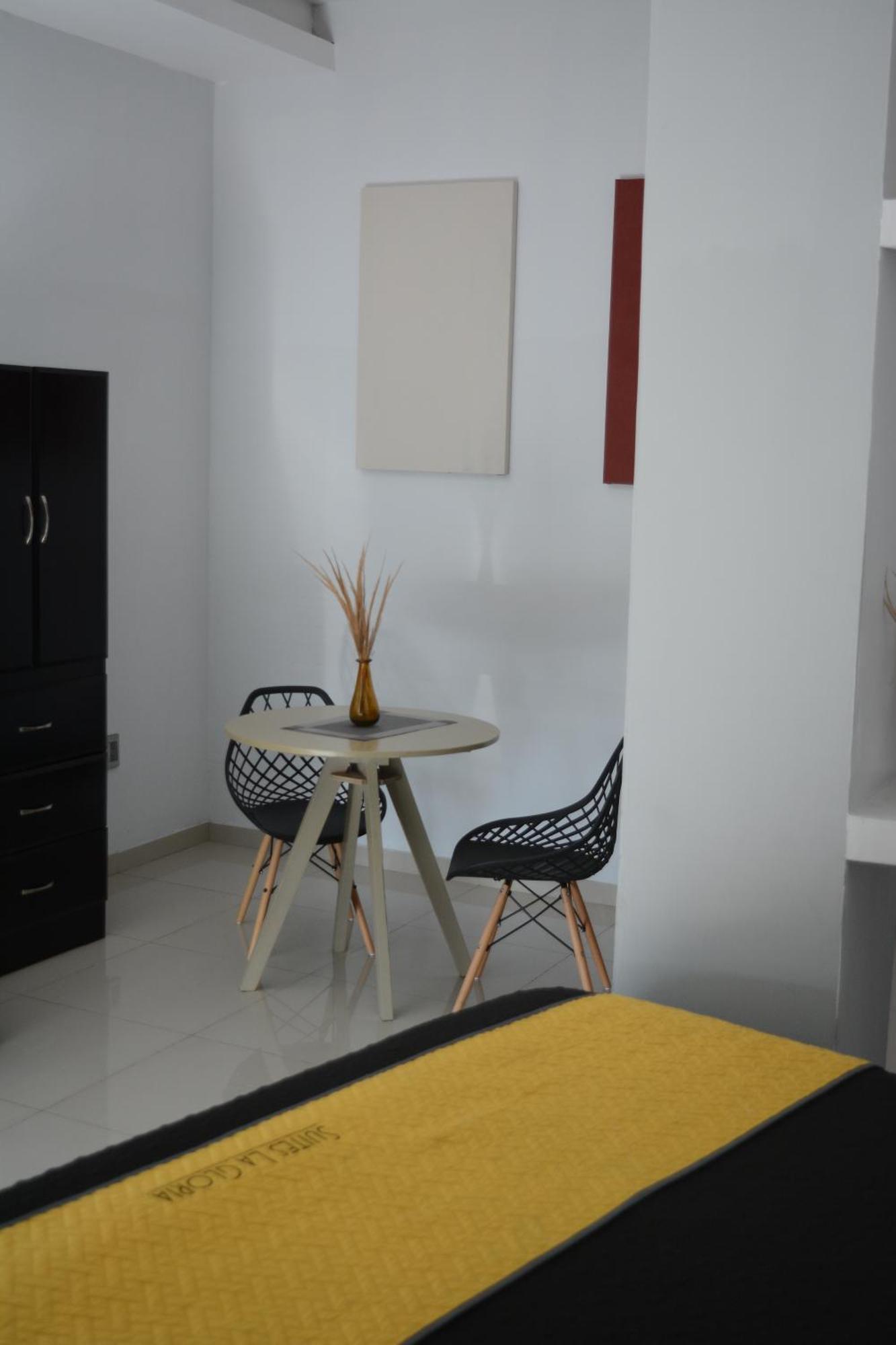 Suites La Gloria Alojamiento Independiente Tepatitlan de Morelos Ngoại thất bức ảnh